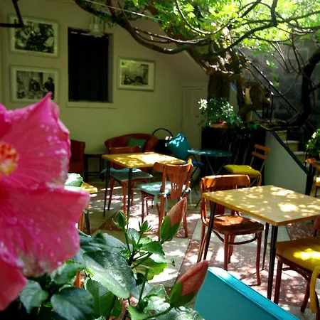 Hotel L'atmosphère 3*