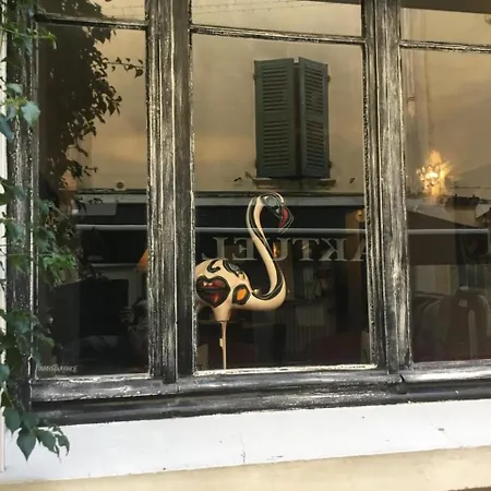 Hotel L'atmosphère 3*